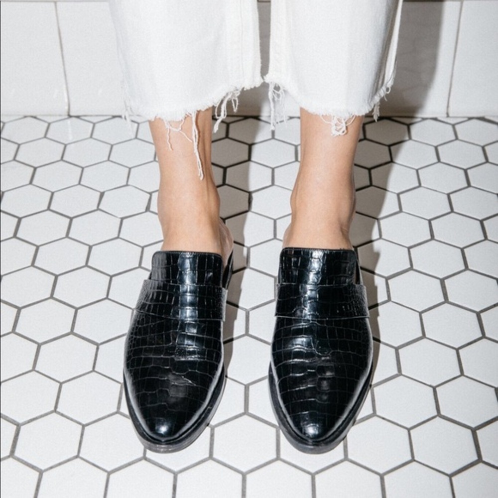 Freda Salvador Keen Mule 8